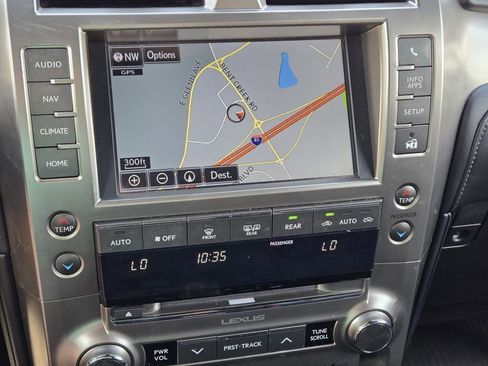 Used 2020 Lexus GX 460 Premium w/ Premium Package image 24