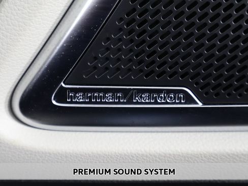 Certified 2025 Kia Telluride SX Prestige AWD/4WD image 5