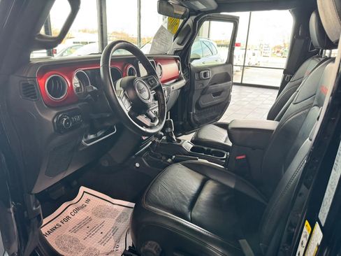 Used 2018 Jeep Wrangler Unlimited Rubicon image 10