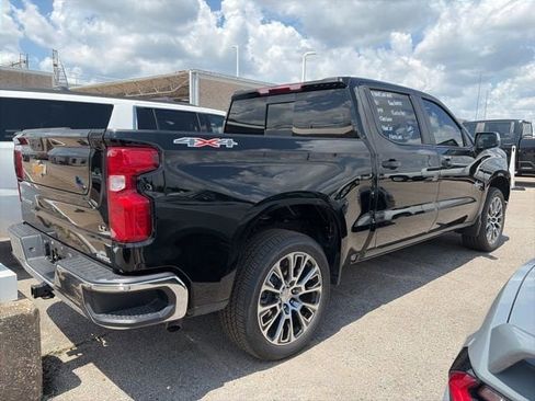 Used 2025 Chevrolet Silverado 1500 LT w/ Texas Edition Plus AWD/4WD image 4