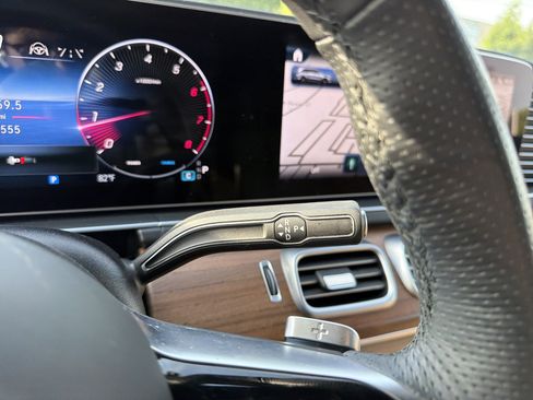 Used 2024 Mercedes-Benz GLS 450 4MATIC image 26