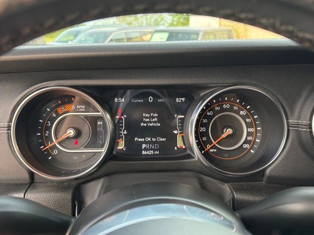 Used 2022 Jeep Gladiator Overland w/ Popular Equipment Package AWD/4WD image 28