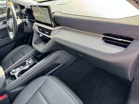 New 2026 Ford Explorer Active w/ Active Comfort Package AWD/4WD image 26
