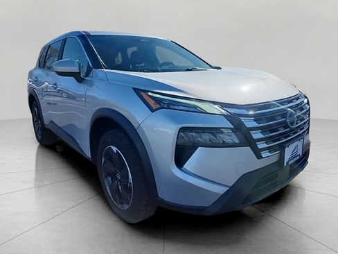 Used 2025 Nissan Rogue SV image 30