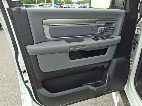 Used 2018 RAM 1500 Big Horn AWD/4WD image 12
