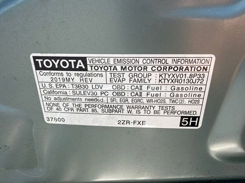 Used 2019 Toyota Prius XLE image 27