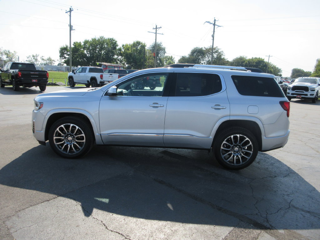 Used 2020 GMC Acadia Denali AWD/4WD image 10