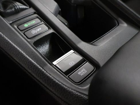 Certified 2025 Honda Accord LX image 41