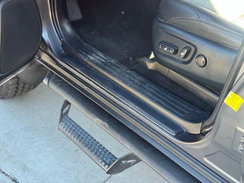 Used 2018 Toyota 4Runner SR5 Premium image 13