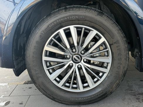 Used 2021 Nissan Armada SL image 9