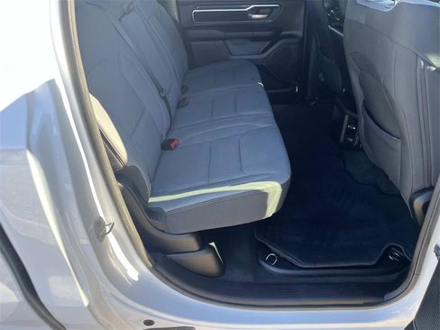 Used 2024 RAM 1500 Big Horn image 33