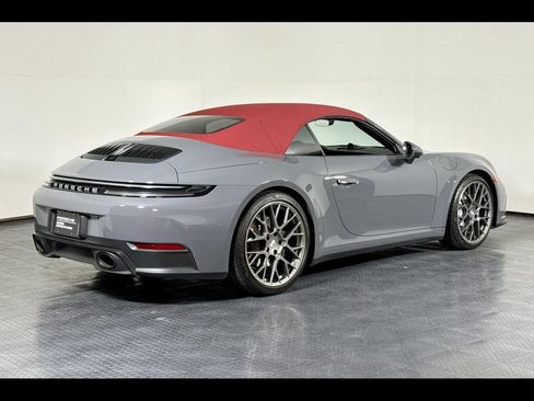 Certified 2025 Porsche 911 Carrera RWD image 7