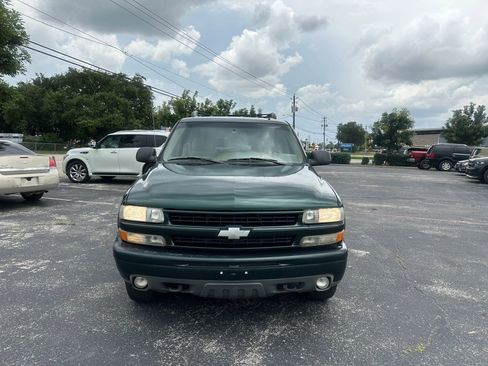 Used 2002 Chevrolet Tahoe Z71 image 2