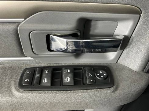 Used 2015 RAM 2500 Big Horn AWD/4WD image 19