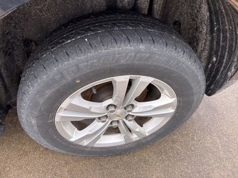 Used 2014 Chevrolet Equinox LT w/ Driver Convenience Package image 5