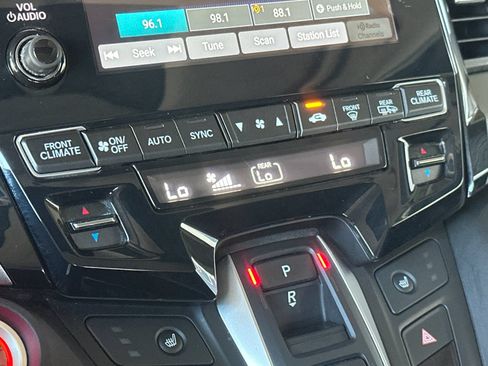 Used 2022 Honda Odyssey EX-L image 21
