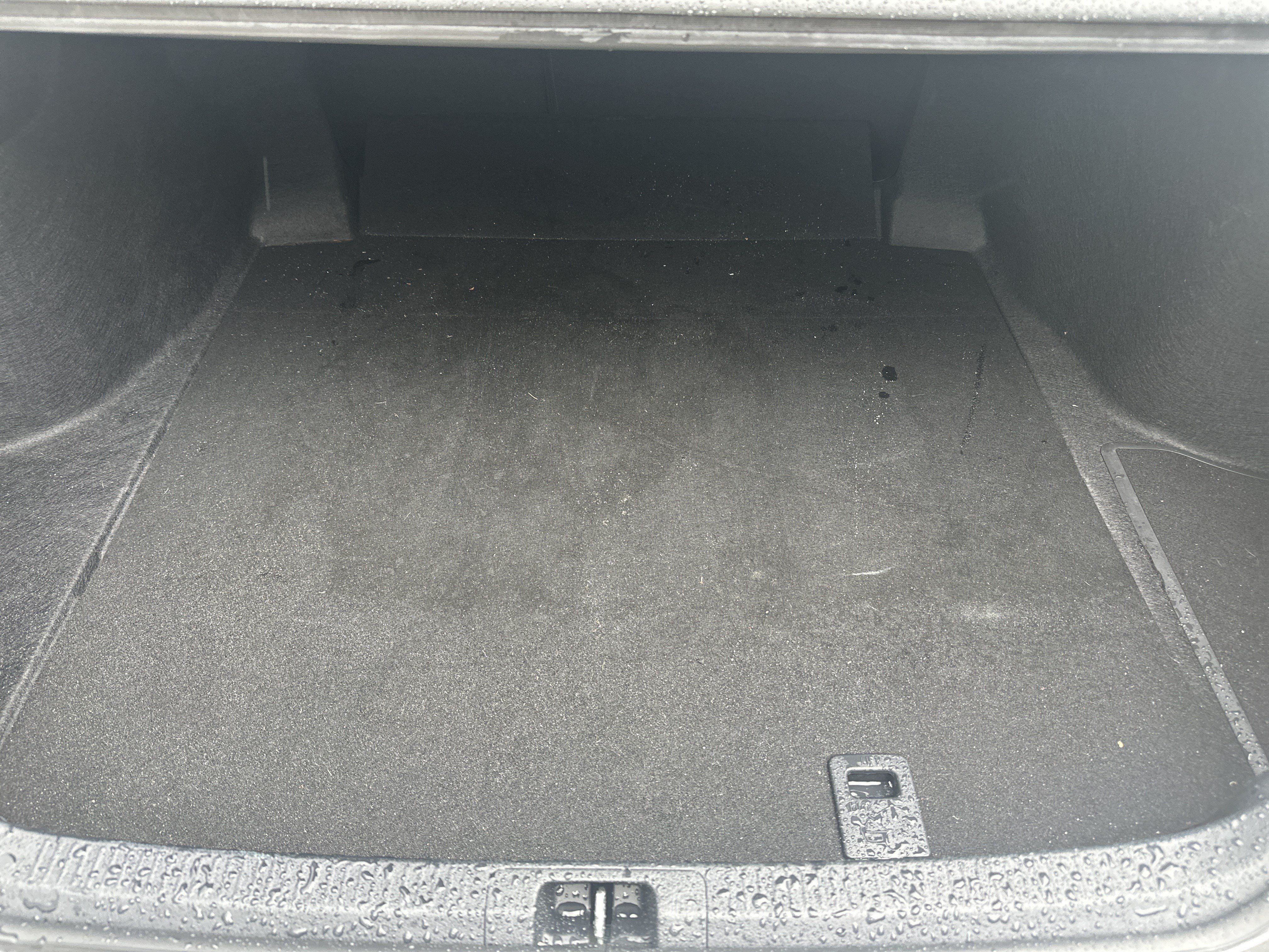 Used 2025 Toyota Camry SE w/ Convenience Package FWD image 30