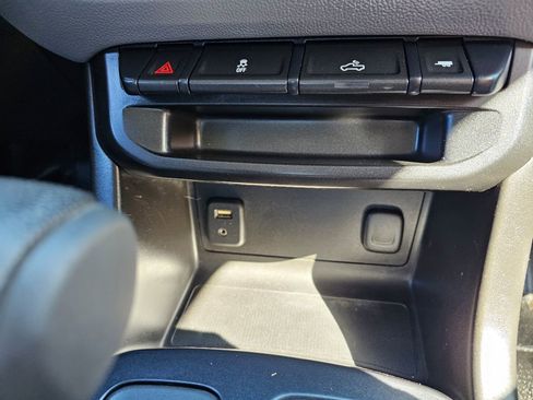 Used 2016 Chevrolet Colorado W/T w/ WT Convenience Package image 12