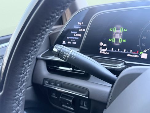 Used 2023 Cadillac Escalade Sport w/ Touring Package image 77