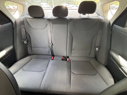 Used 2025 Kia K4 FWD image 37
