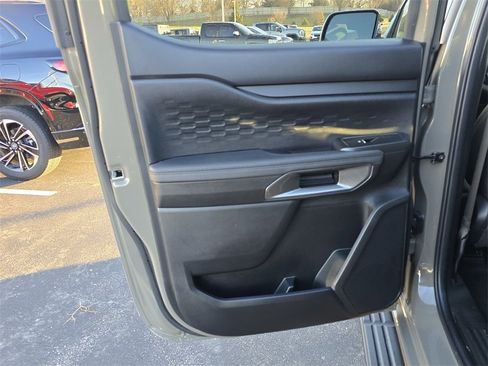 Used 2025 Ford Ranger XLT w/ Equipment Group 301A High image 23