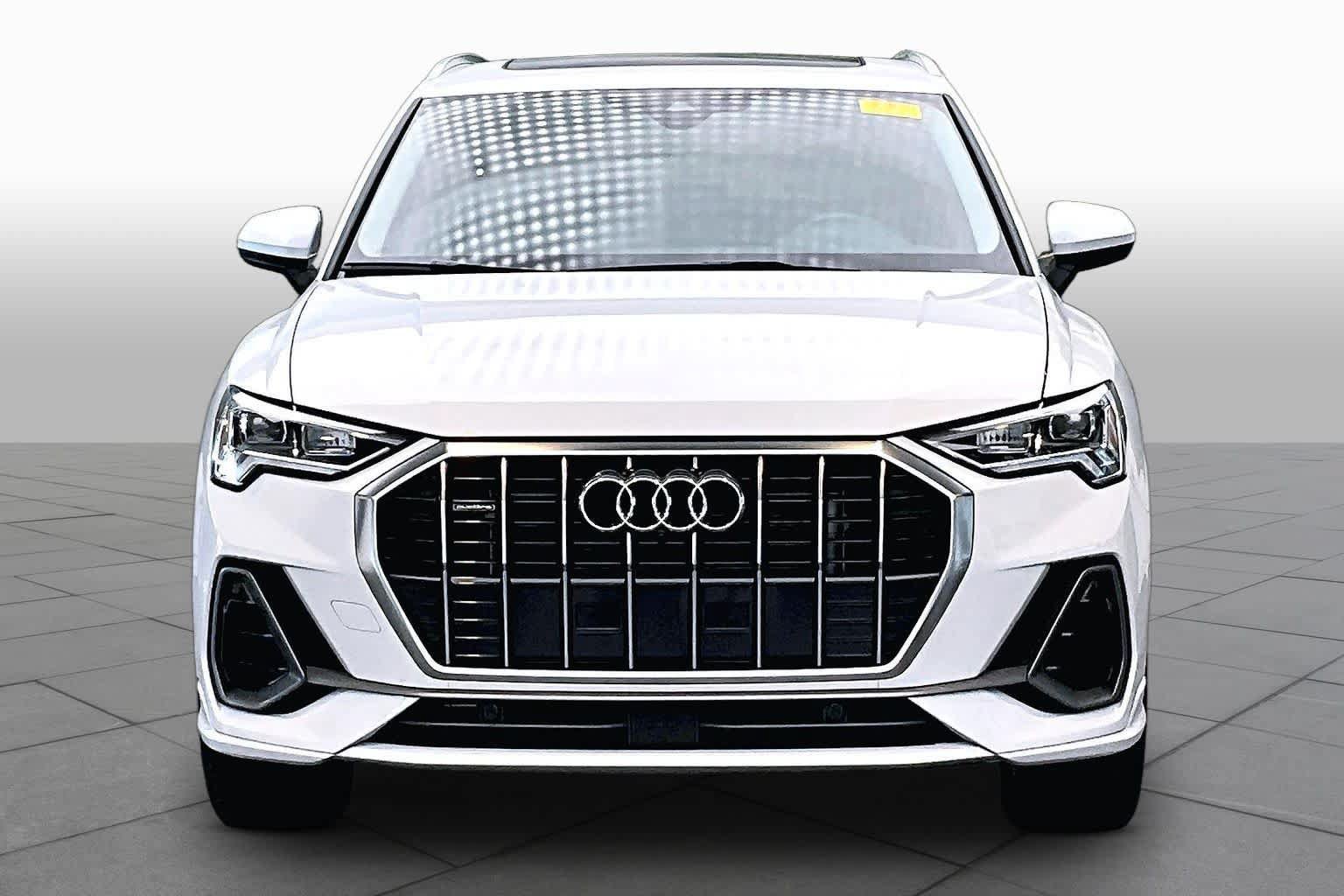 Used 2022 Audi Q3 2.0T Premium Plus w/ Premium Plus Package AWD/4WD image 4