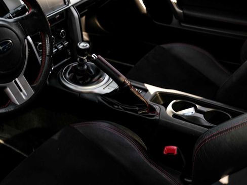 Used 2014 Subaru BRZ Limited w/ Popular Package #1A image 21