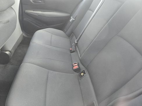 Certified 2022 Toyota Corolla LE FWD image 22