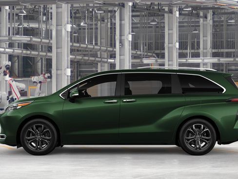 New 2026 Toyota Sienna Platinum AWD/4WD image 6