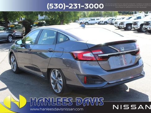 Used 2019 Honda Clarity Plug-In Hybrid image 9