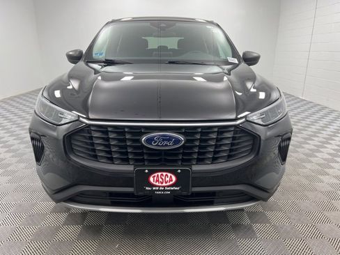 Used 2023 Ford Escape Active image 3