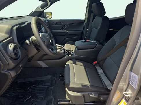New 2026 Chevrolet Colorado Trail Boss AWD/4WD image 12