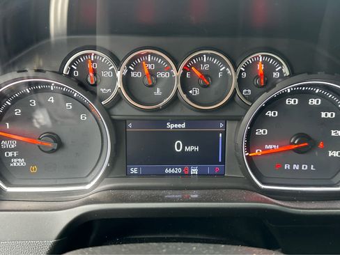 Used 2019 Chevrolet Silverado 1500 LT Trail Boss w/ Convenience Package image 13