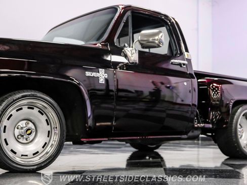 Used 1987 Chevrolet Silverado 1500 1500 RWD image 23