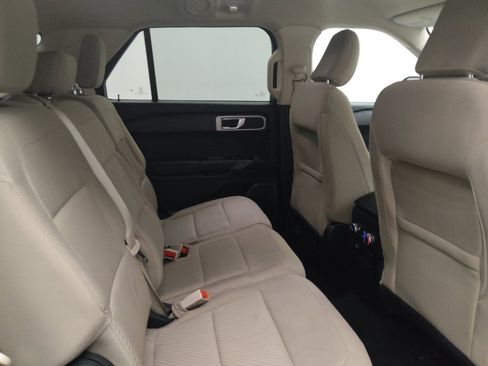 Used 2021 Ford Explorer 4WD image 19