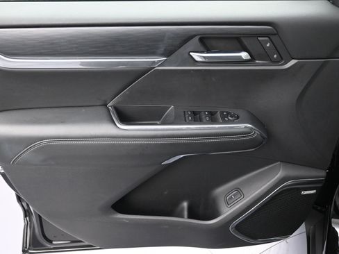 Certified 2025 GMC Acadia Elevation image 26