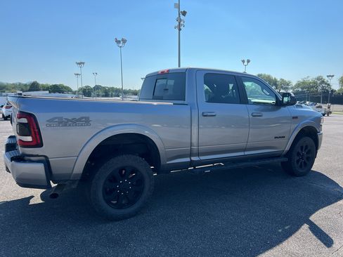 Used 2022 RAM 2500 Laramie w/ Night Edition AWD/4WD image 3