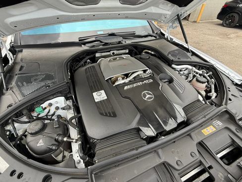 Used 2024 Mercedes-Benz S 63 AMG S image 32