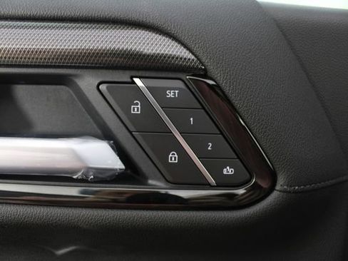 New 2026 GMC Sierra 1500 AT4 image 17