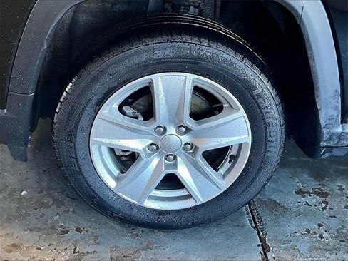 Used 2022 Jeep Compass Latitude w/ Convenience Group image 7