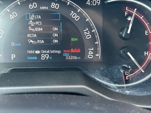 Certified 2025 Toyota RAV4 XLE FWD image 32
