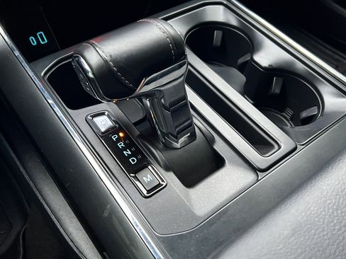 Used 2022 Ford F150 XLT w/ Equipment Group 302A High image 27