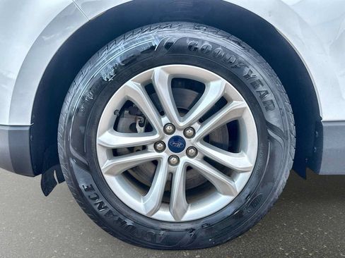 Used 2020 Ford Edge SEL w/ Convenience Package AWD/4WD image 15