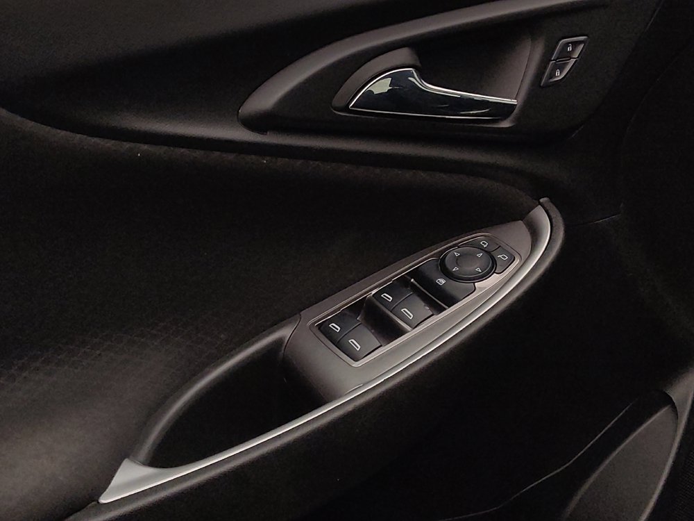 Used 2025 Chevrolet Malibu LS FWD image 27