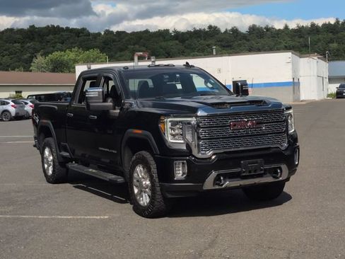 Used 2022 GMC Sierra 2500 Denali w/ Denali Ultimate Package AWD/4WD image 3