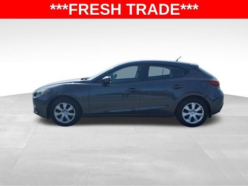 Used 2016 MAZDA MAZDA3 i Sport image 5