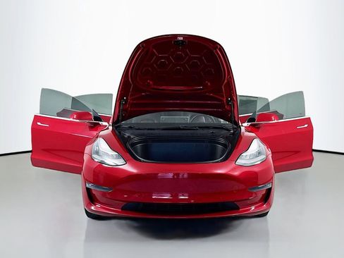 Used 2019 Tesla Model 3 Standard Range RWD image 27