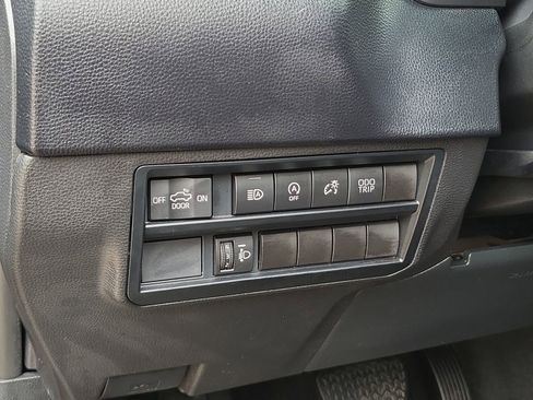 Used 2024 Toyota Tundra SR5 AWD/4WD image 18