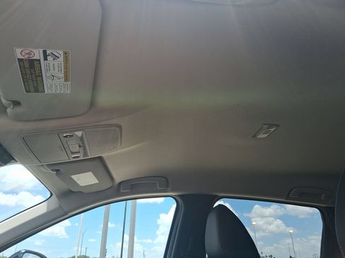 New 2026 Nissan Kicks SR FWD image 22