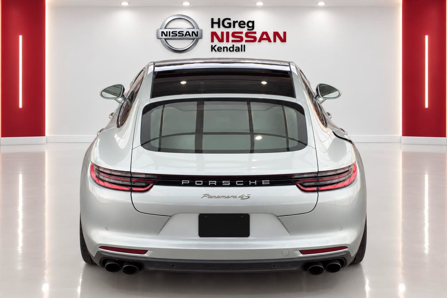 Used 2018 Porsche Panamera 4S w/ Premium Package Plus AWD/4WD image 6